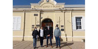 ESCUELA VICENTE LOPEZ Y PLANES