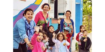 ESCUELA VUELA EL PEZ