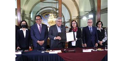 SINDICATO NAL DE TRABAJADORES DE LA EDUC