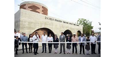 TIERRA Y LIBERTAD