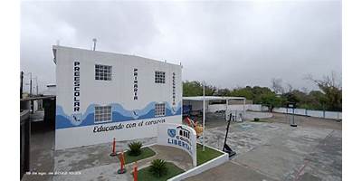 TIERRA Y LIBERTAD