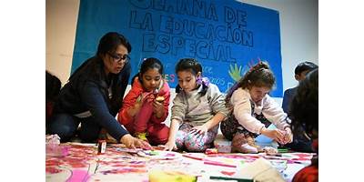 ESCUELA ESPECIAL LA ROSA AZUL
