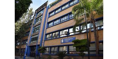 ESCUELA DE NIVEL MEDIO SUPERIOR DE MOROLEÓN