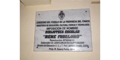 BIBLIOTECA ESCOLAR Nº 360 DR. RENE FAVALORO