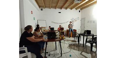 Aula Sat. Nº 05: ESC. Nº 836 ALDEA CARMELITO (Ex Aula Sat. Nº 02: ESC. Nº 905)