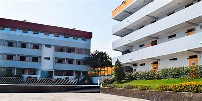 AVANTGARD COLLEGE
