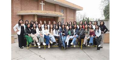 COLEGIO DEL DIVINO REDENTOR