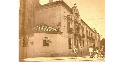 COLEGIO DR.IGNACIO DUARTE QUIROS
