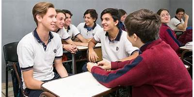 COLEGIO FRANCISCO LUIS BERNARDEZ