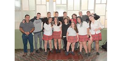 COLEGIO Nº 04 NICOLAS AVELLANEDA DE 09