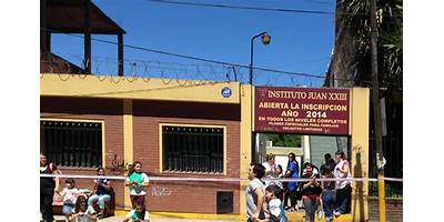 ESC. DE COM. Nº 12 JUAN XXIII DE 21