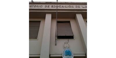 ESC. DE COM. Nº 30 DR. ESTEBAN A. GASCON DE 18