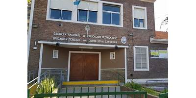 ESC. TEC. Nº 17 BRIG.GRAL CORNELIO SAAVEDRA DE 13