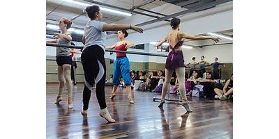 ESC.SUP.DE EDUC.ARTISTICA EN DANZA AIDA VICTORIA MASTRAZZI DE 01