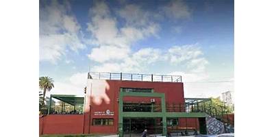 ESCUELA ADOLFO VAN GELDEREN