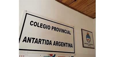 ESCUELA ANTARTIDA ARGENTINA