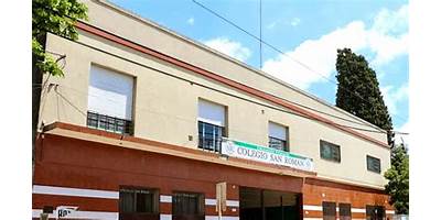 ESCUELA DE EDUCACION MEDIA Nº 3 DE 4