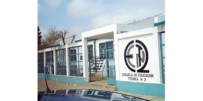 ESCUELA DE EDUCACIÓN SECUNDARIA TÉCNICA Nº2 CEFERINO NAMUNCURÁ