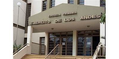 ESCUELA EJERCITO DE LOS ANDES
