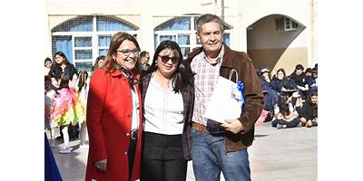 ESCUELA NORMAL MARIANO I. LOZA