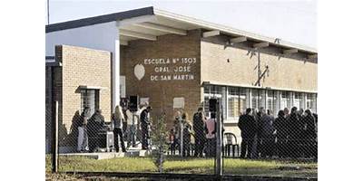 ESCUELA NRO 1323 REGION DE CALABRIA