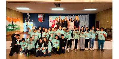 ESCUELA PRESIDENTE KENNEDY