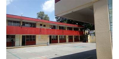 ESCUELA SECUNDARIA TÉCNICA 64