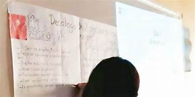 ESCUELA SECUNDARIA TECNICA NUM 199 UNIDOS POR GUERRERO