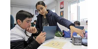 GENIOS DEL FUTURO