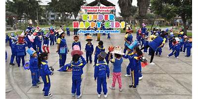 HAPPY KINDERS KIDS