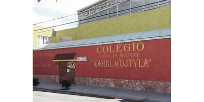 348 KAROL WOJTYLA