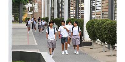 COLEGIO DE CIENCIAS LORD KELVIN