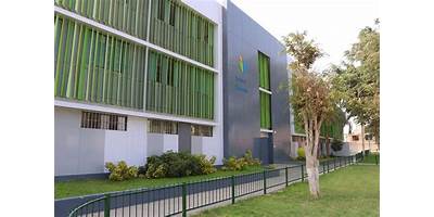 INNOVA SCHOOLS - LOS OLIVOS VILLA SOL