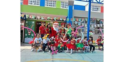 JUANA ALARCO DE DAMMERT