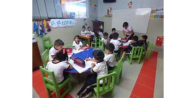 MONTESSORI DE VILLA