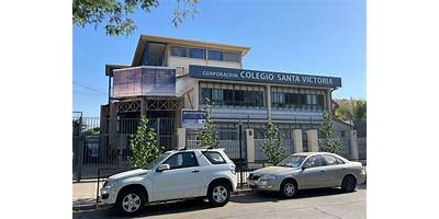 SANTA VICTORIA