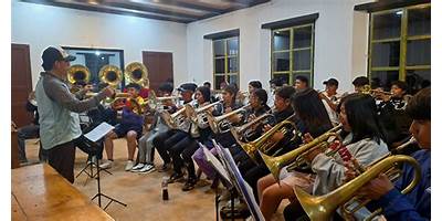INSTITUTO DIVERSIFICADO POR EL SISTEMA DE COOPERATIVA