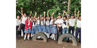 INSTITUTO PARTICULAR MIXTO "ISTMANIA"