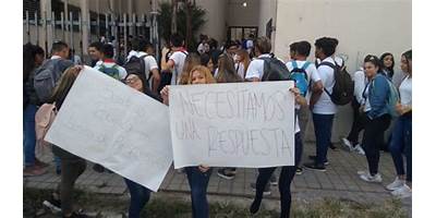 I.P.E.T. y M. Nº 246 DR. AMADEO SABATTINI
