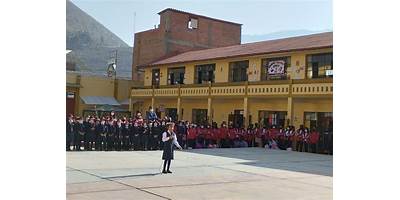 LA SAGRADA FAMILIA FE Y ALEGRIA 64