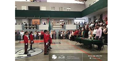 LIC. ALFONSO GARCIA ROBLES.