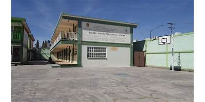 LIC. BENITO JUAREZ GARCIA ANEXA A LA NORMAL NO 1