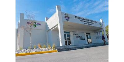 LIC. LEON GUZMAN