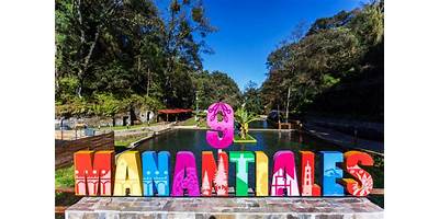 LOS MANATIALES