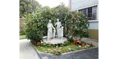 NUESTRA SEÑORA DE LA SABIDURIA