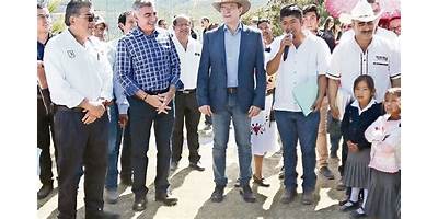 SECUNDARIA COMUNITARIA RURAL PIEDRA HINCADA DE LA SOLEDAD