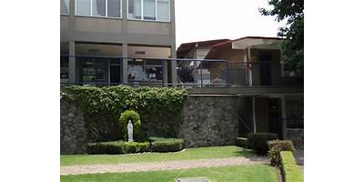 TLANECI SCHOOL