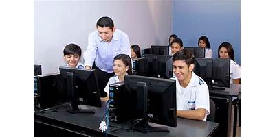 CENTRO EDUCATIVO ESTUDIANTIL CON ORIENTACION EN COMPUTACION