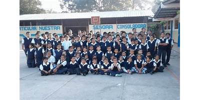COLEGIO CENTRO ROSSEL EDUCATIVO