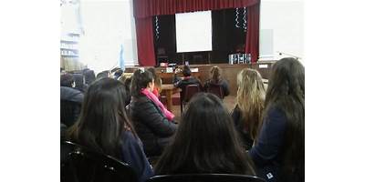 E.E.S. ORIENTADA PART. INC. NRO 8038 MARÍA BICECCI